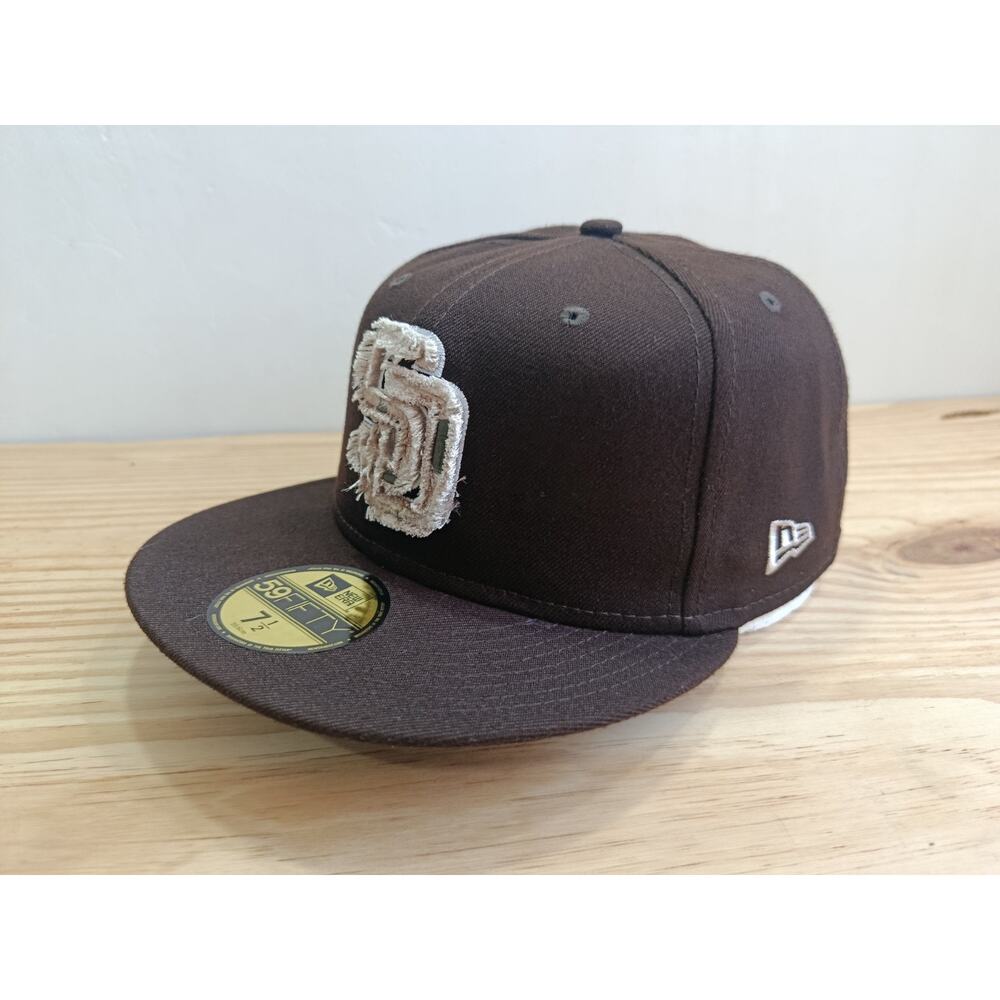 New Era 59FIFTY San Diego Padres Fitted Hat 7 1/2 Brown Distressed Frayed Logo